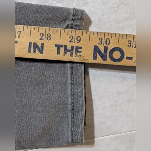 Stylus size 12 jean leggings gray in great condition - Picture 8 of 10